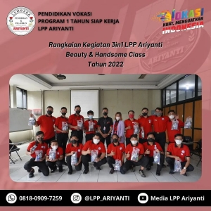 Rangkaian Kegiatan 3in1 Program 1 Tahun Siap Kerja LPP Ariyanti Bandung